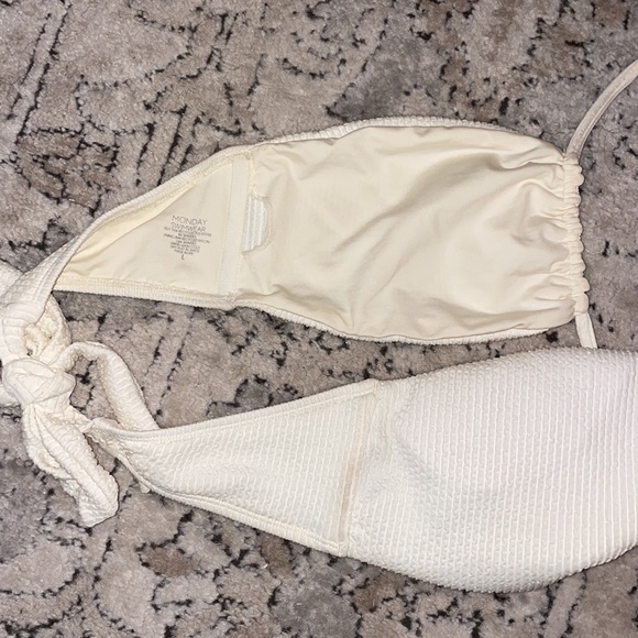 Monday Swimwear Copacapana Bikini Top - Picture 5 of 5